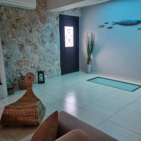 Precious Emma's House Apartamento Afantou
