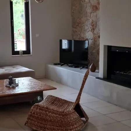 Apartamento Precious Emma's House Afantou