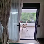 Apartman Precious Emma's House *