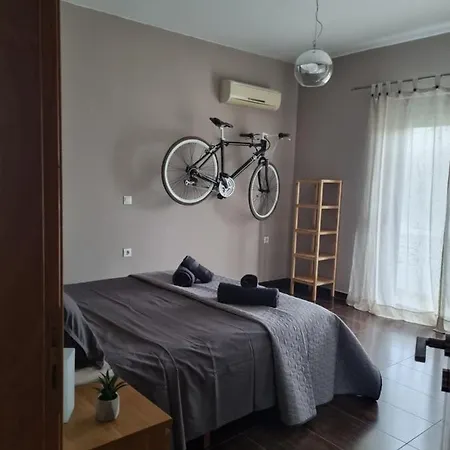 Precious Emma's House شقة