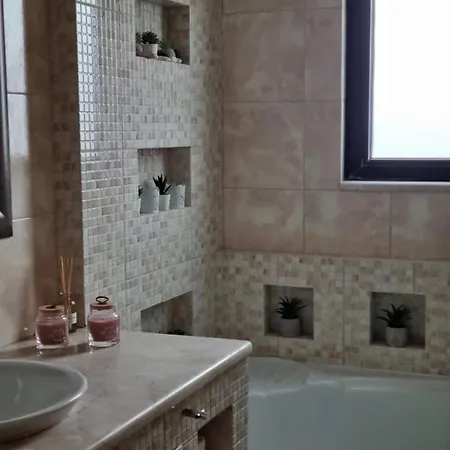 Precious Emma's House Afantou