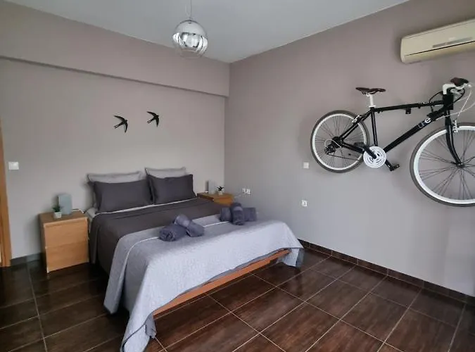 Precious Emma's House Апартаменты Афанту