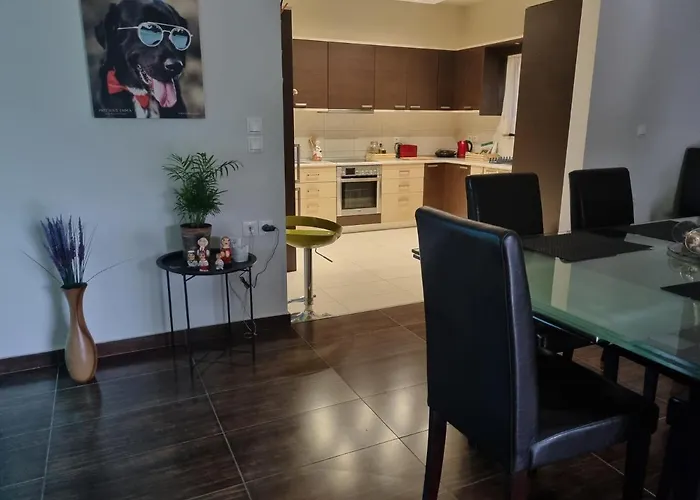 Precious Emma's House Апартаменты *