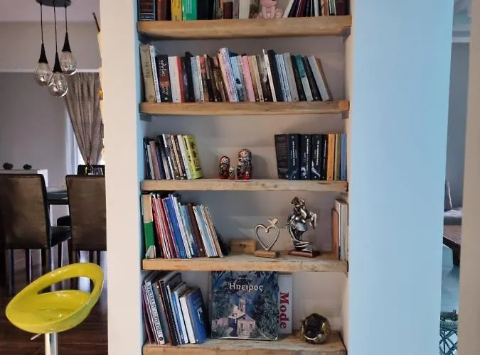 Precious Emma's House * Афанту