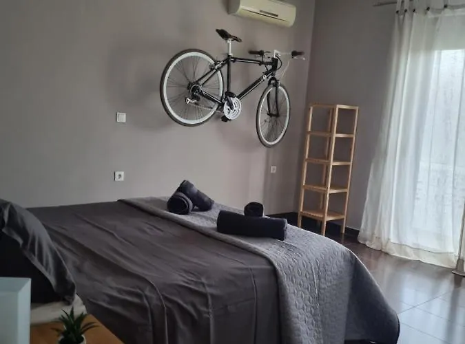 Precious Emma's House אפאנטו