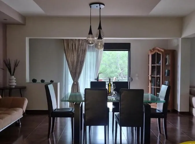 Precious Emma's House דירה