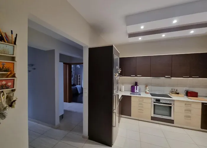 Precious Emma's House אפאנטו