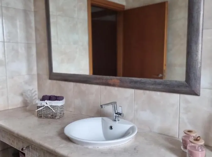 Precious Emma's House דירה אפאנטו