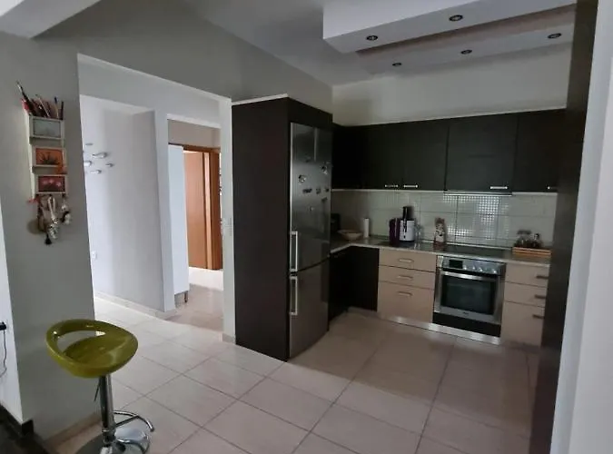 Precious Emma's House אפאנטו