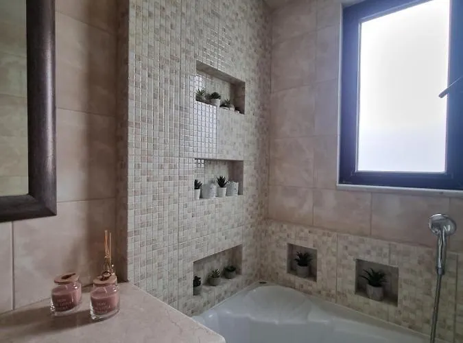 Precious Emma's House דירה *